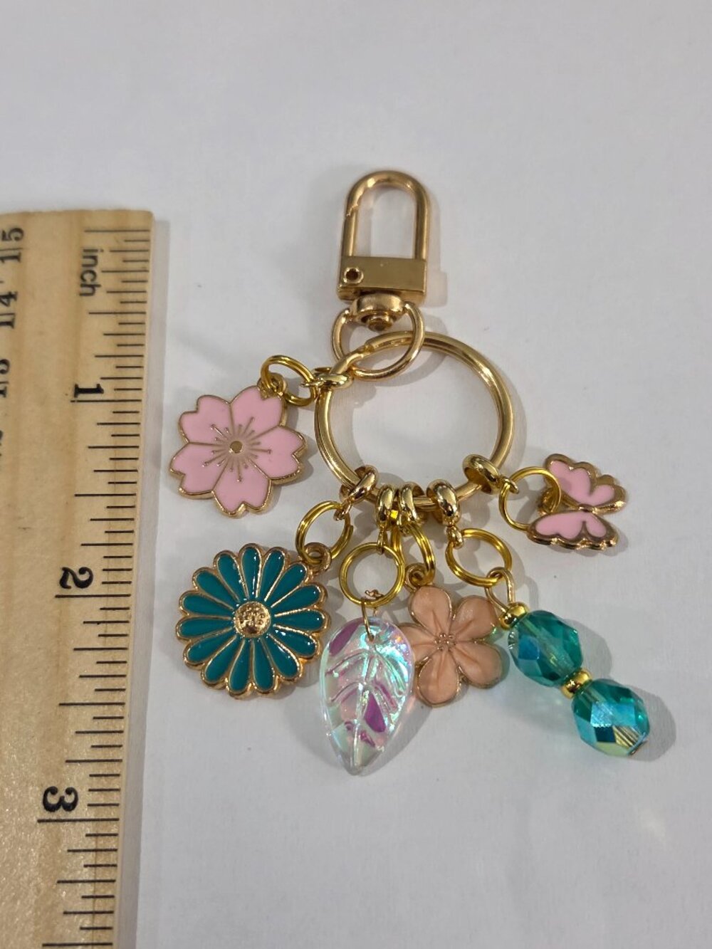 Flower theme keyring